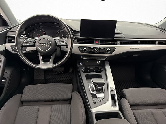 Audi A4 15 of 30