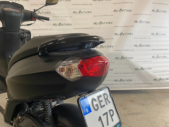 Peugeot Kisbee 0.05 CVT Euro 4 7 of 11