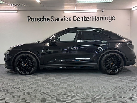 Porsche Macan 4 6 of 14
