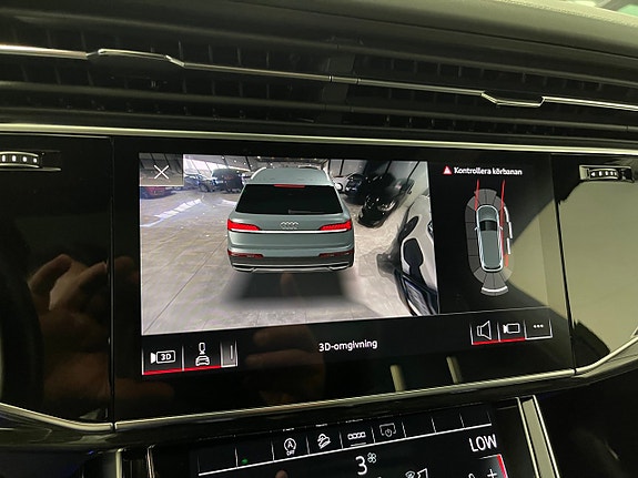 Audi SQ7 19 of 30