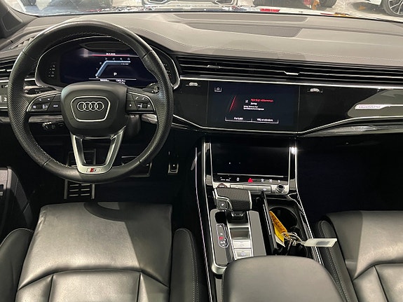 Audi SQ7 11 of 30