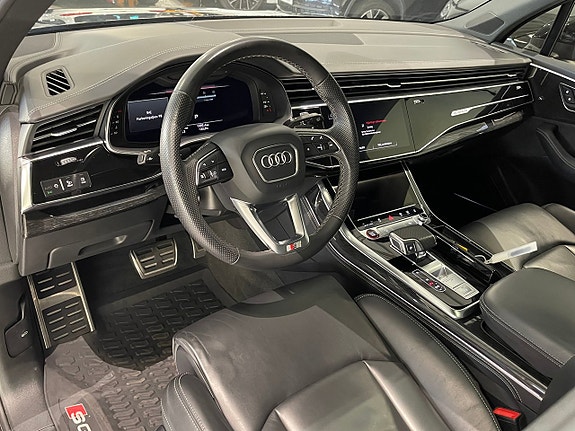 Audi SQ7 10 of 30