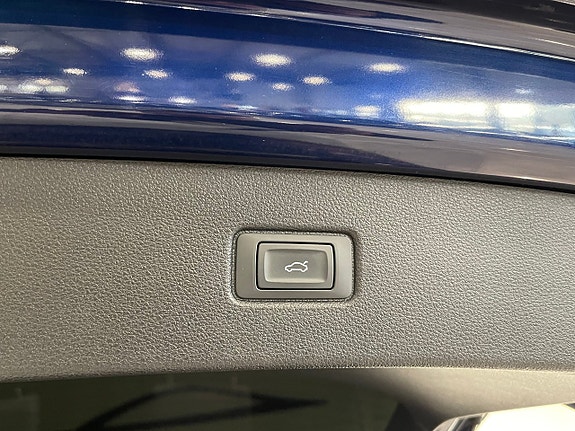 Audi SQ7 30 of 30