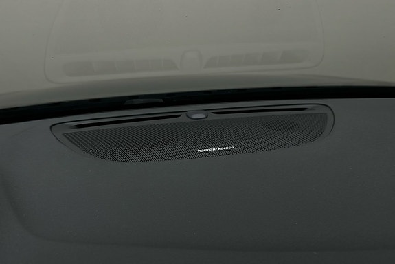 Volvo V60 27 of 28