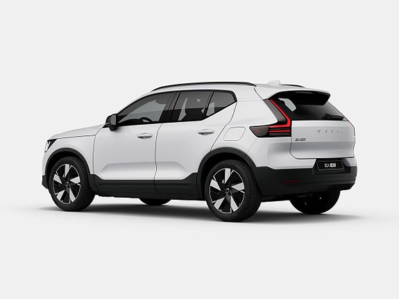 Volvo EX40 3 of 8