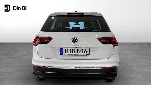 Volkswagen Tiguan 5 of 13