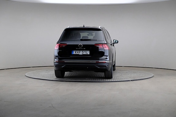 Volkswagen Tiguan Allspace 5 of 28