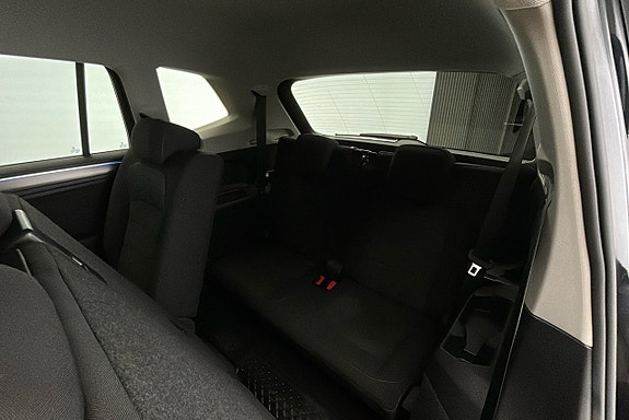 Volkswagen Tiguan Allspace 14 of 28