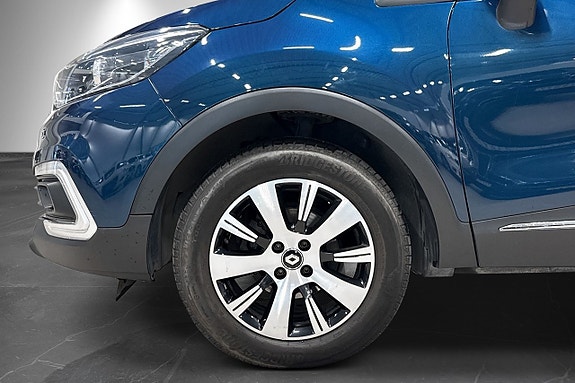 Renault Captur 2 of 23