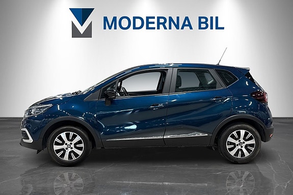 Renault Captur 3 of 23