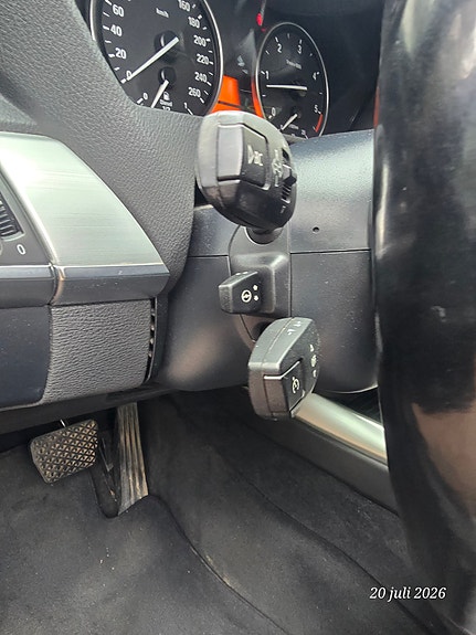 BMW X5 9 of 10