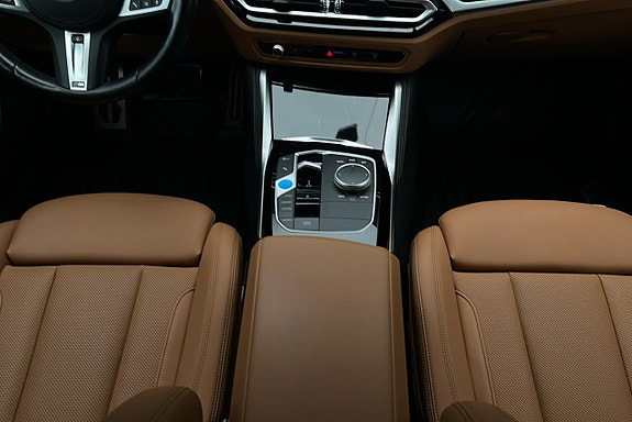 BMW i4 9 of 28
