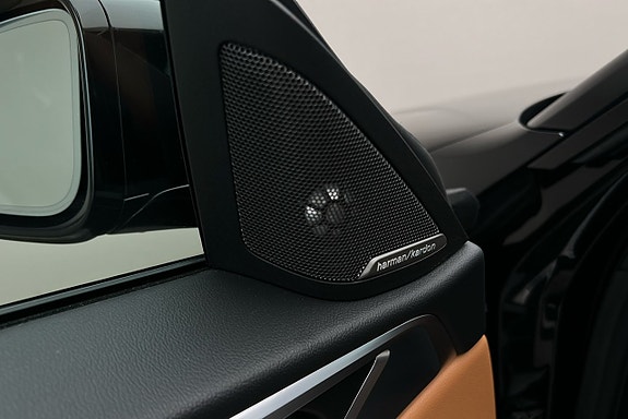 BMW i4 28 of 28