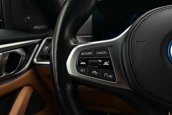 BMW i4 24 of 28
