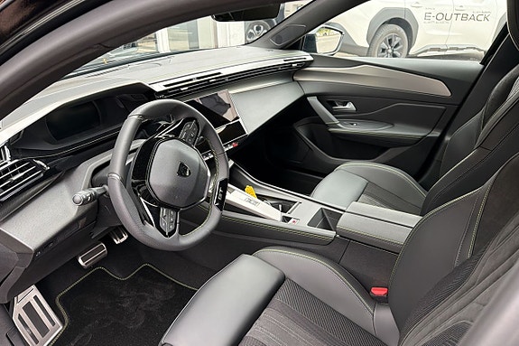 Peugeot 408 5 of 8