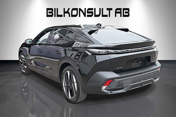 Peugeot 408 4 of 8