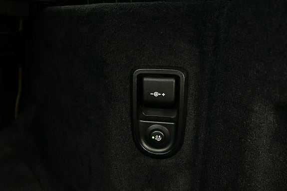 BMW 530e 16 of 28