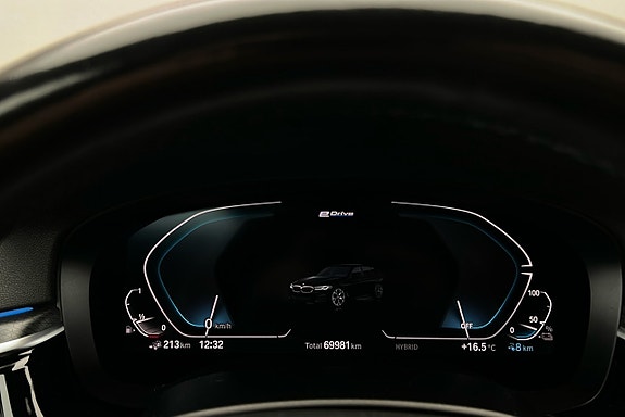 BMW 530e 7 of 28