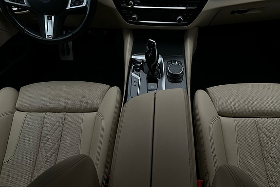 BMW 530e 9 of 28