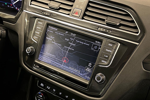 Volkswagen Tiguan 9 of 20