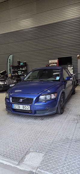 Volvo C30 3 of 9