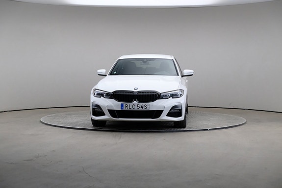 BMW 330e 3 of 22
