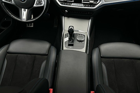 BMW 330e 9 of 22