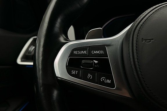 BMW 330e 19 of 22