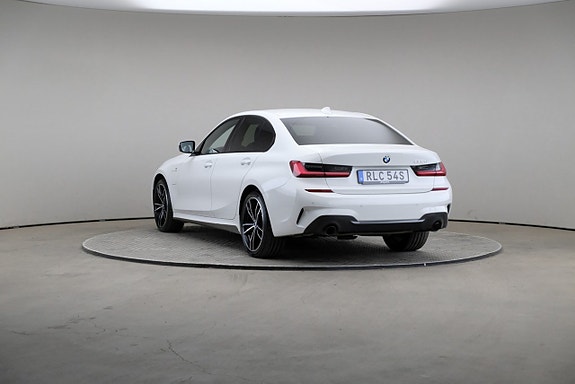 BMW 330e 2 of 22