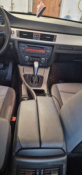 BMW 320d 10 of 11