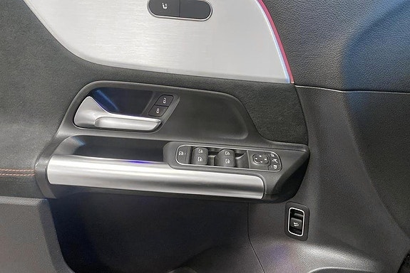 Mercedes-Benz EQA250 15 of 16