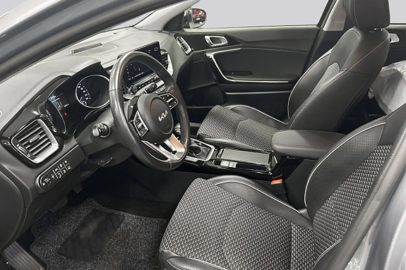 Kia Ceed 8 of 14