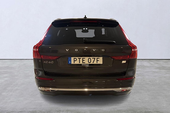 Volvo XC60 5 of 14
