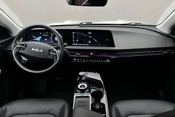 Kia EV6 6 of 25
