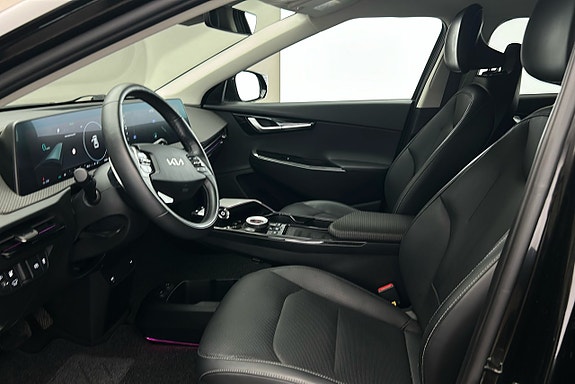 Kia EV6 10 of 25