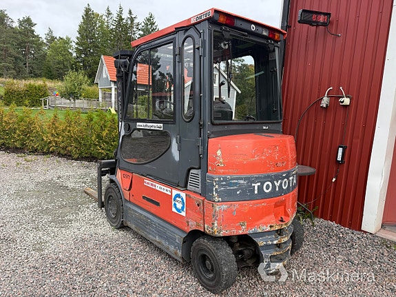 Gaffeltruck El Toyota 7FBMF30 5 of 27
