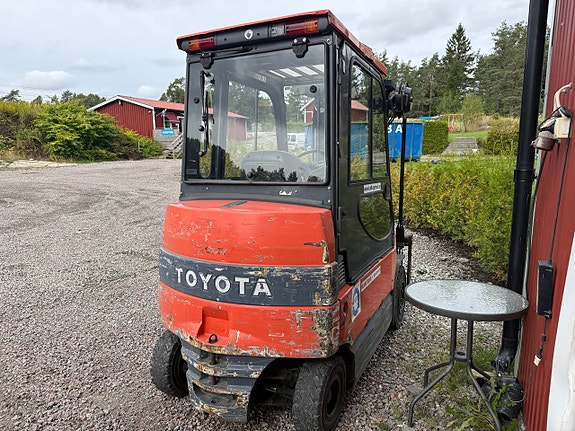 Gaffeltruck El Toyota 7FBMF30 3 of 27