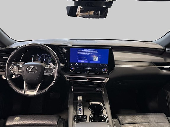Lexus RX450h 10 of 16