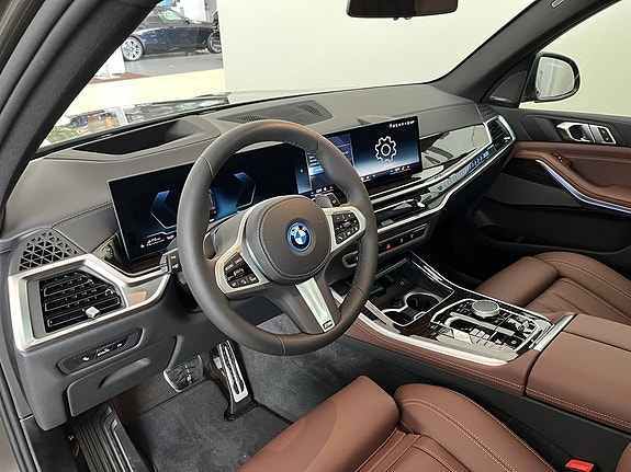 BMW X5 7 of 17