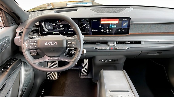 Kia EV9 4 of 13