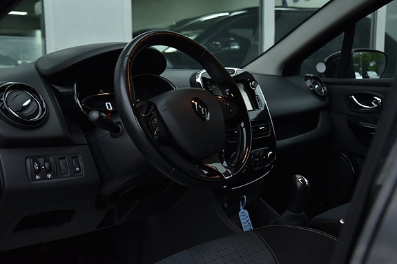 Renault Clio 7 of 17