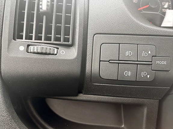 Peugeot Boxer 12 of 15