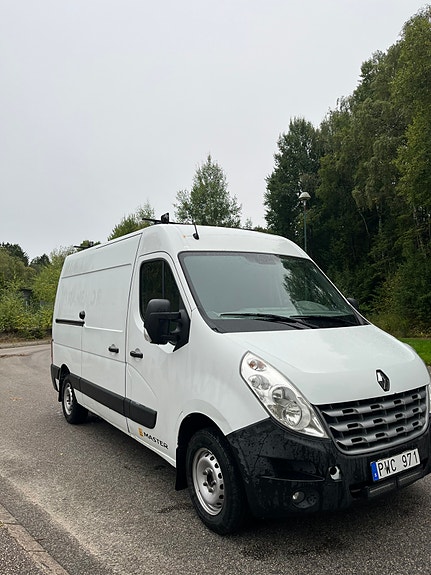 Renault Master 2 of 5