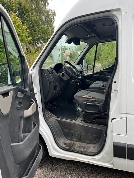 Renault Master 4 of 5