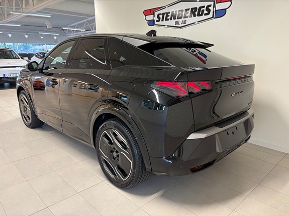 Peugeot e-3008 4 of 20