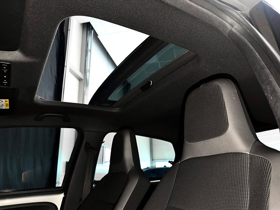 Volkswagen UP! 29 of 30