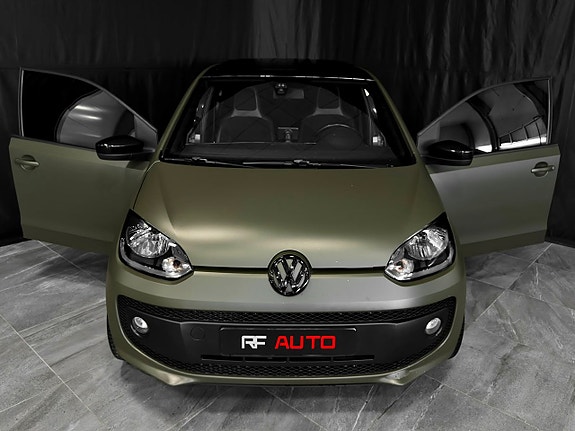 Volkswagen UP! 8 of 30