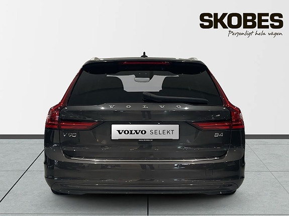 Volvo V90 6 of 19