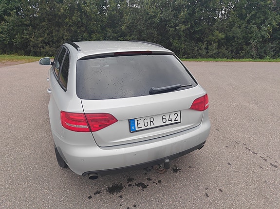Audi A4 3 of 9