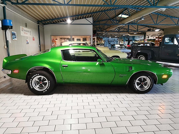 Pontiac Firebird 2 of 19